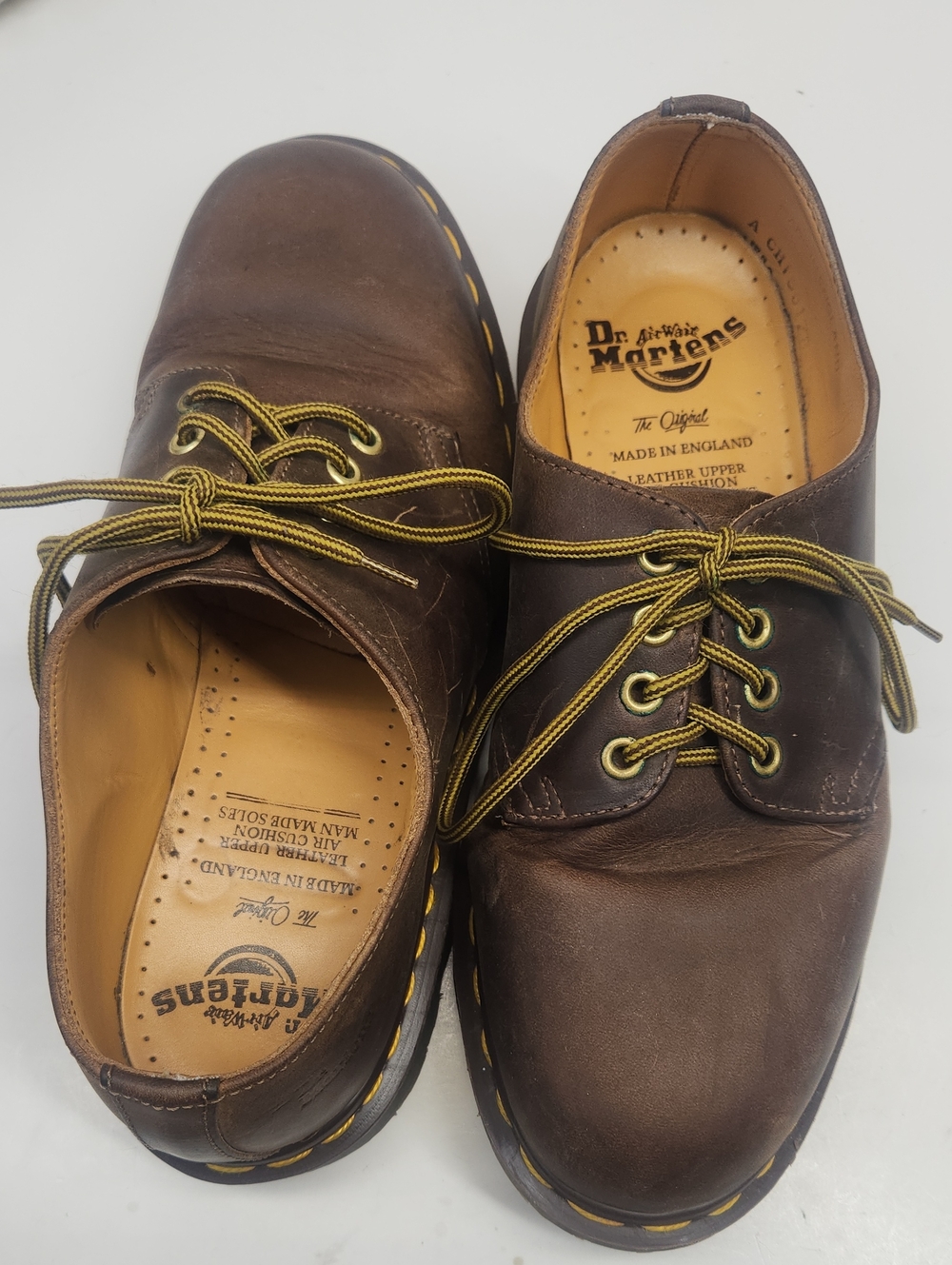 Dr. Martens Men's Dark Brown Leather Derby Shoes with Yellow Stitching Sz7